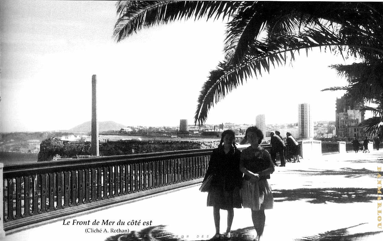 Oran - Boulevard Front de Mer - Cote est.jpg